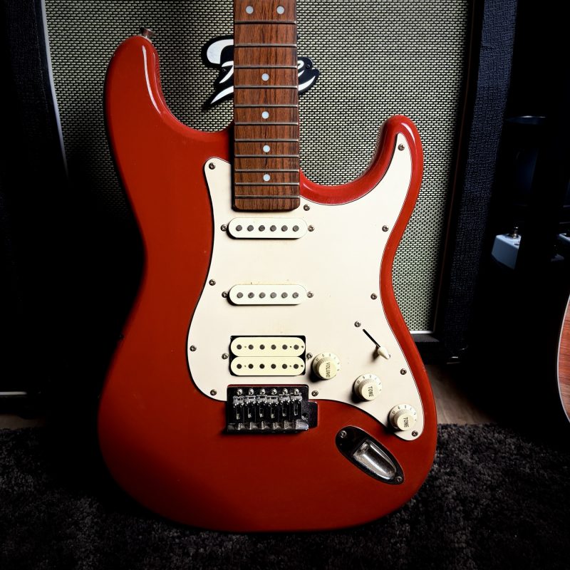 Cruiser by Crafter | HSS Strat in Dakora Red – Bild 8