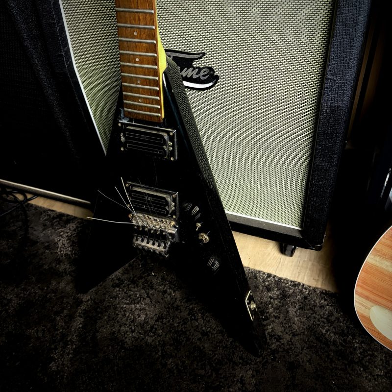 Aria Pro II XX Deluxe Flying V | Double Locking Tremolo MIJ – Bild 3